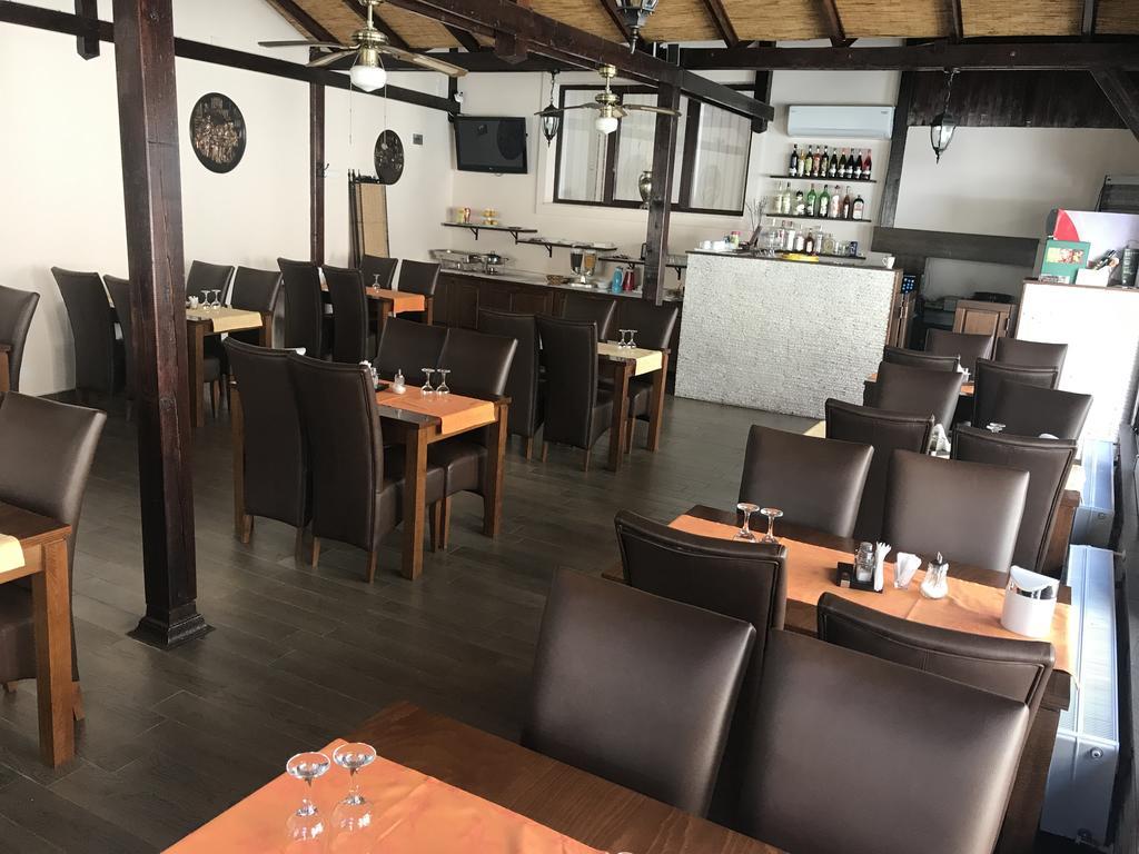 Hotel Cardinal Satu Mare Eksteriør bilde