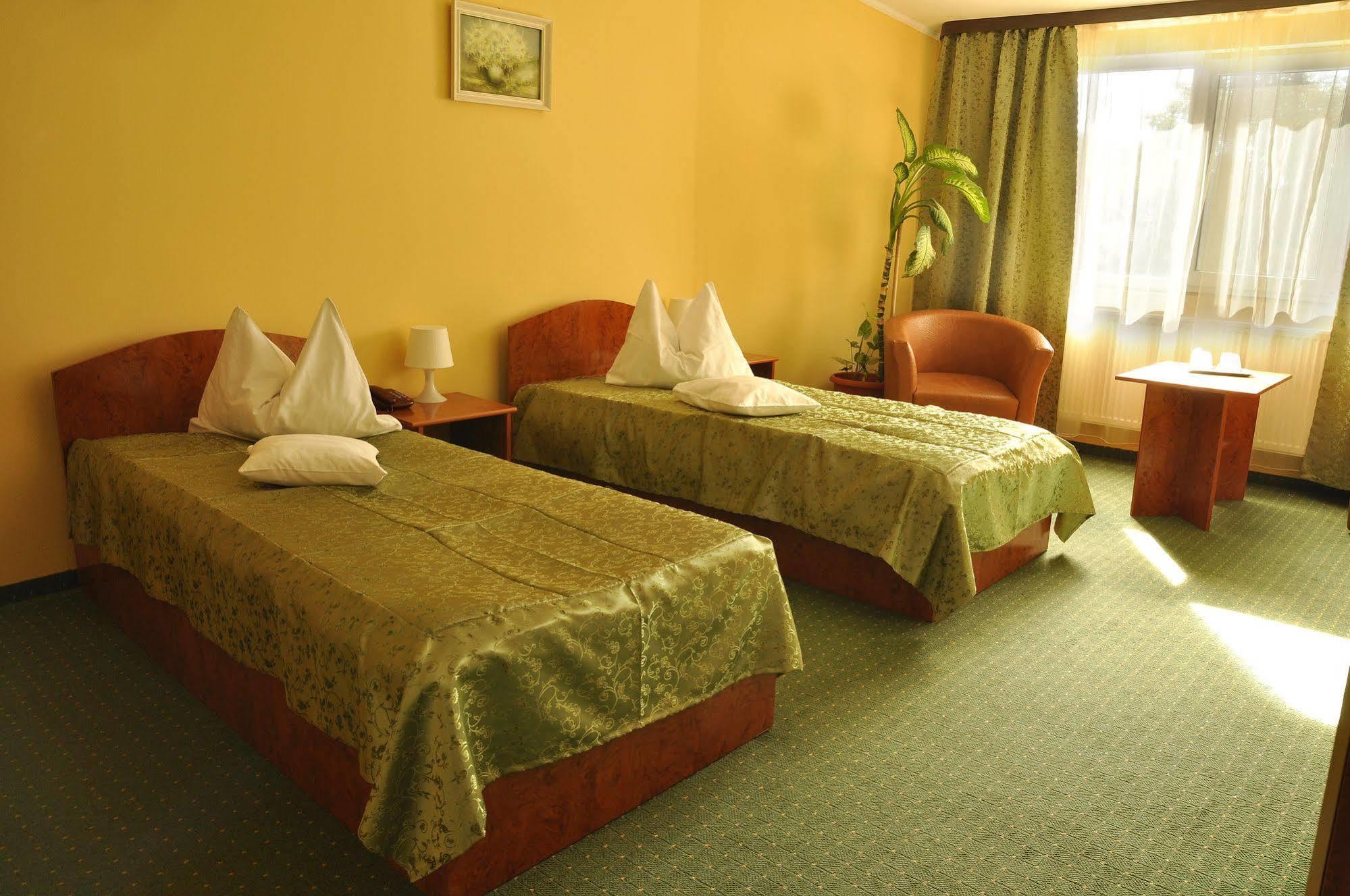Hotel Cardinal Satu Mare Eksteriør bilde